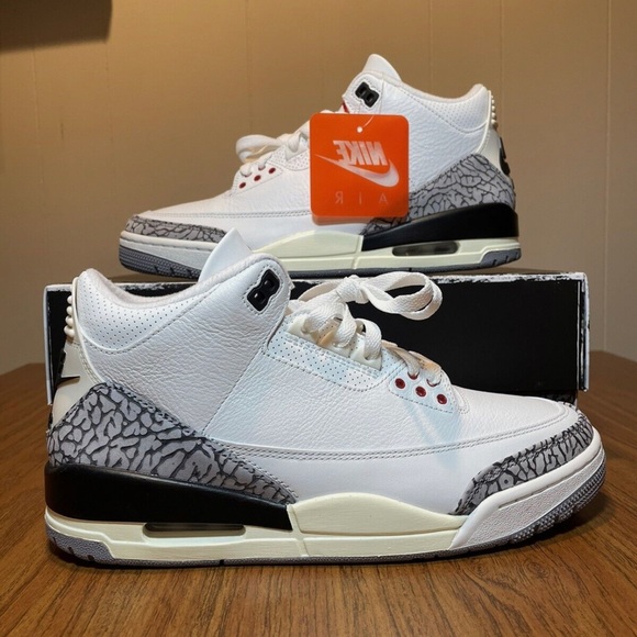 Jordan 3 Cement ‘Reimagined’ DS Size 9.5 Brand New from JD Sports - Picture 2 of 5